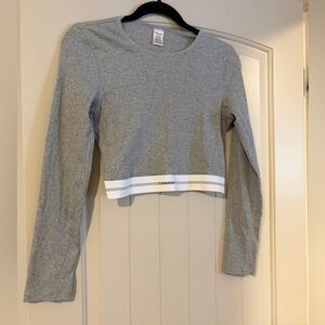 Calvin Klein Heather Gray Long Sleeve Cropped Tee- NWT